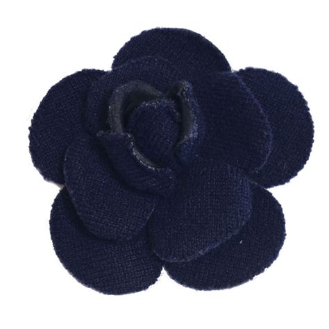 camellia brooch chanel